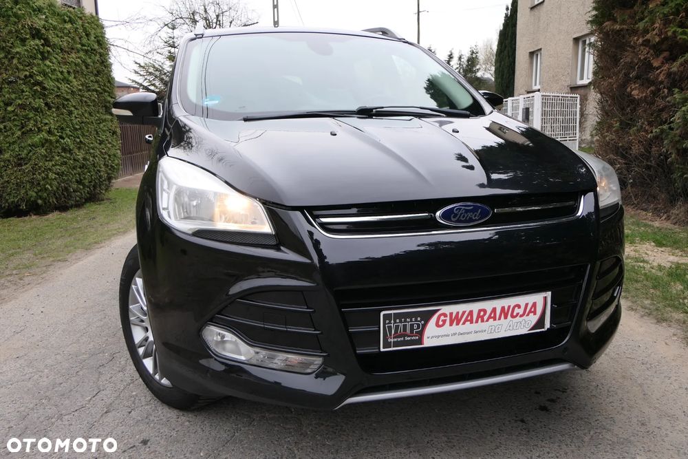 Ford Kuga 2.0 TDCi 2x4 Titanium - 13