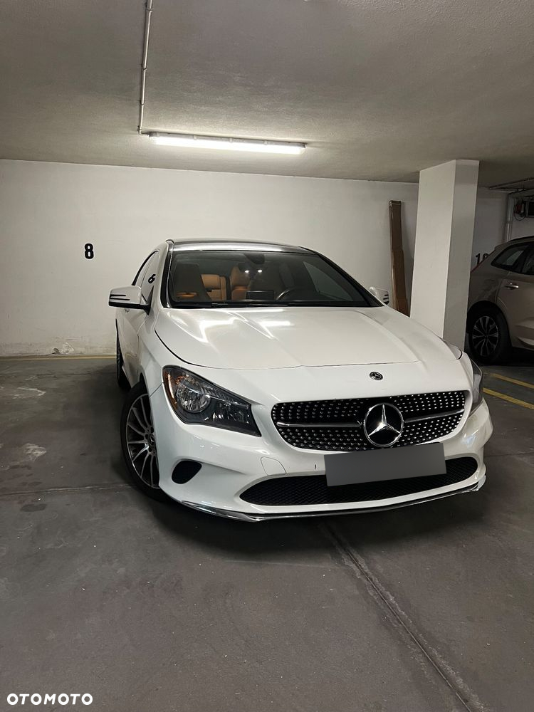 Mercedes-Benz CLA 250 7G-DCT - 19