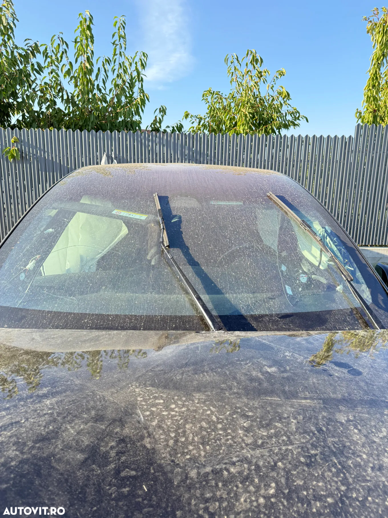Tesla Model X - 9