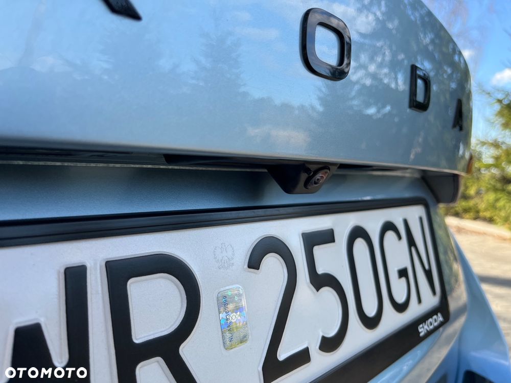 Skoda Octavia 2.0 TDI Sportline DSG - 14
