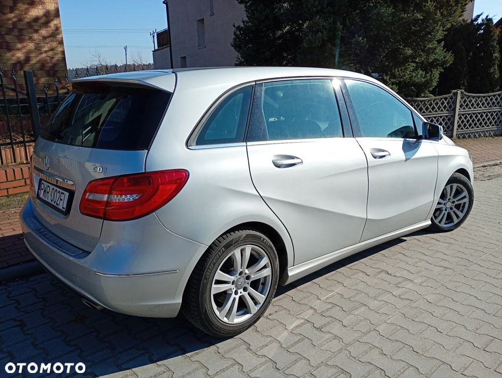 Mercedes-Benz Klasa B 180 CDI - 1