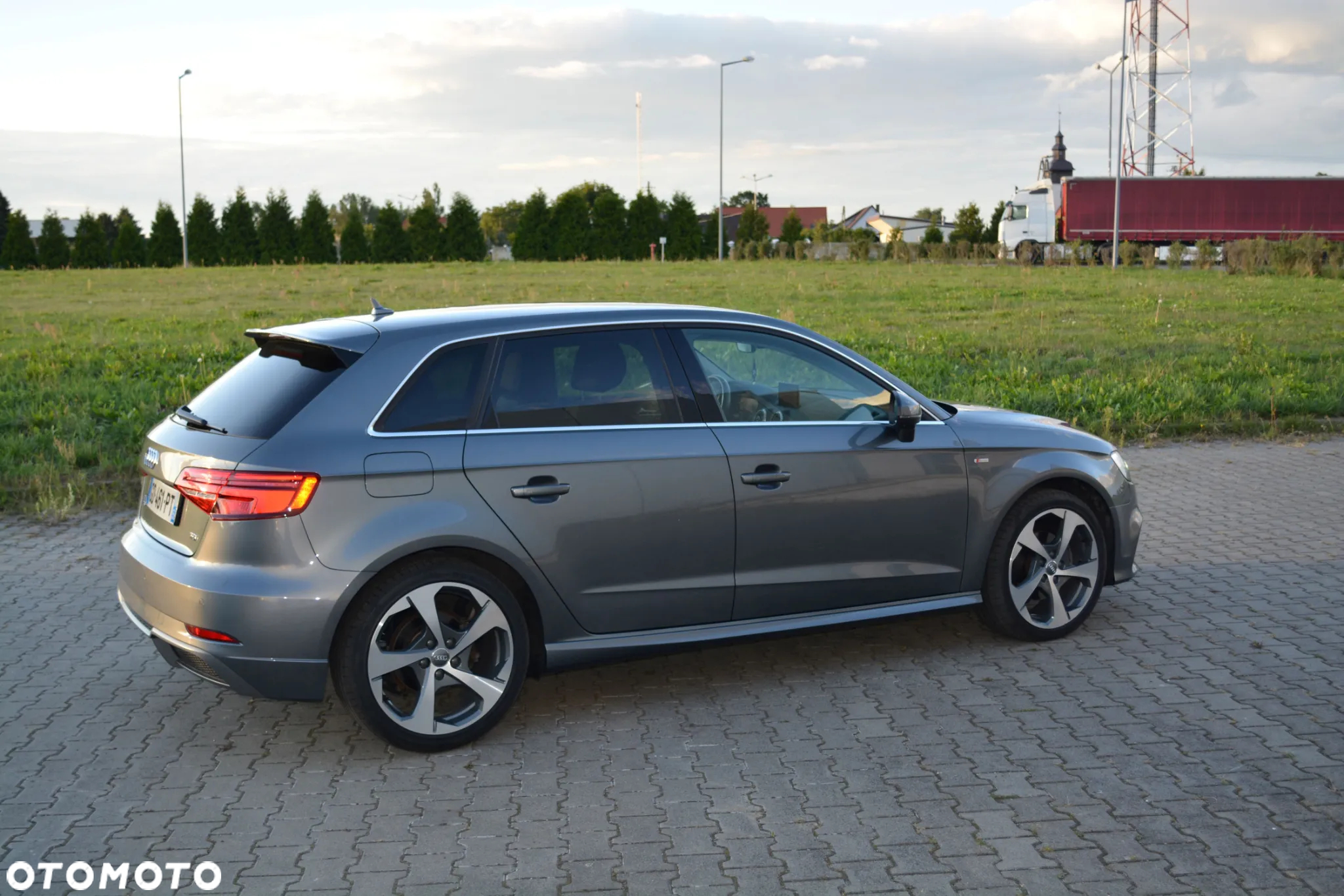 Audi A3 2.0 TDI Sportback S tronic S line Sportpaket - 13