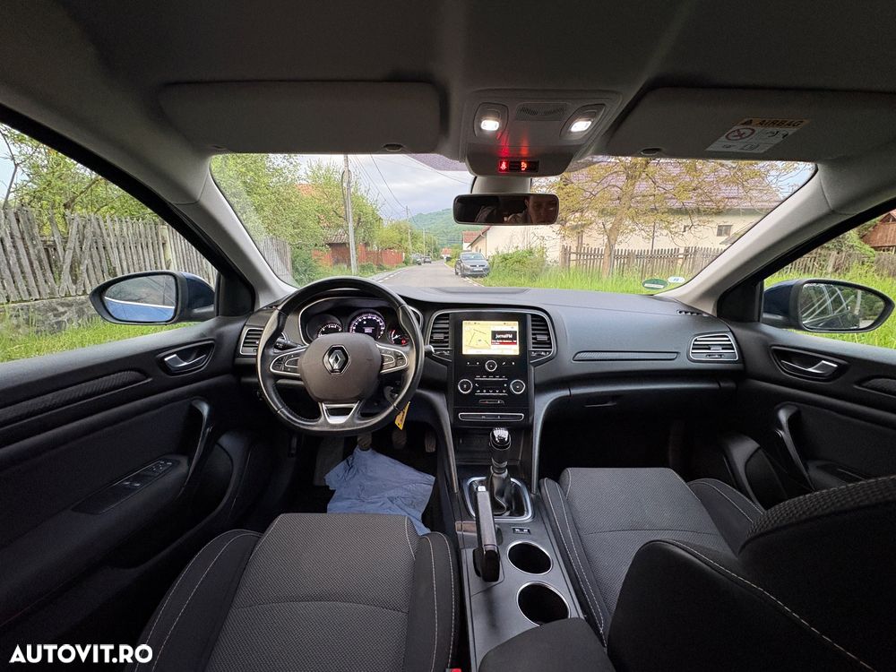 Renault Megane - 9