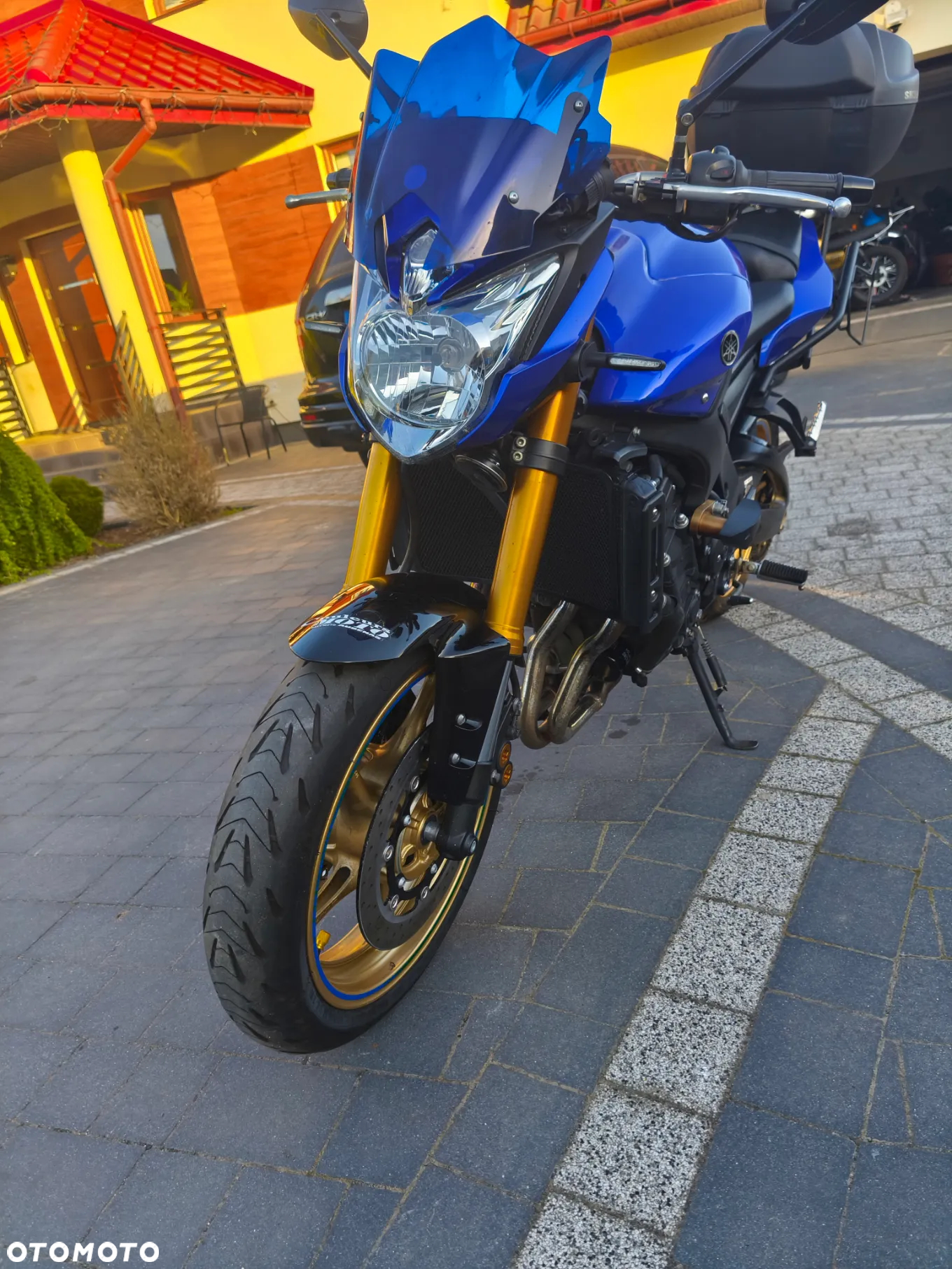 Yamaha FZ8 - 6
