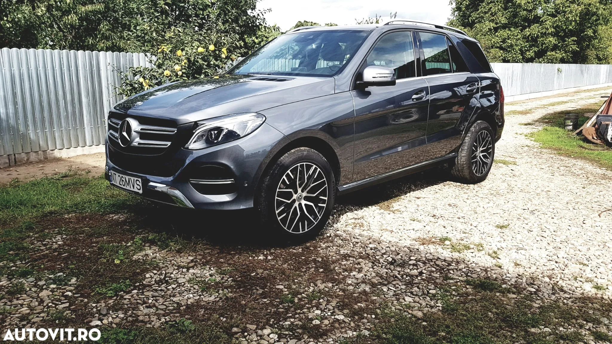 Mercedes-Benz GLE 250 d 4Matic 9G-TRONIC AMG Line - 1