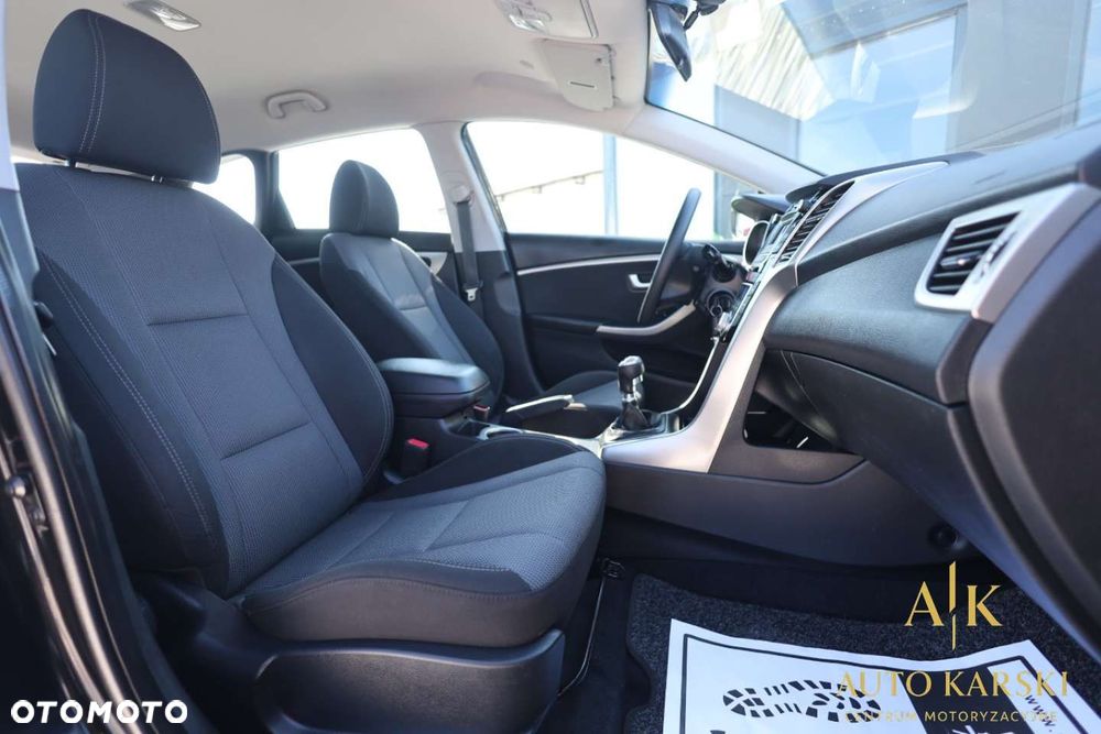 Hyundai i30 - 35