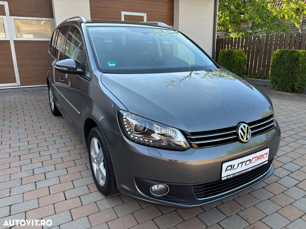 Volkswagen Touran 2.0 TDI DPF BlueMotion Technology DSG Highline - 1