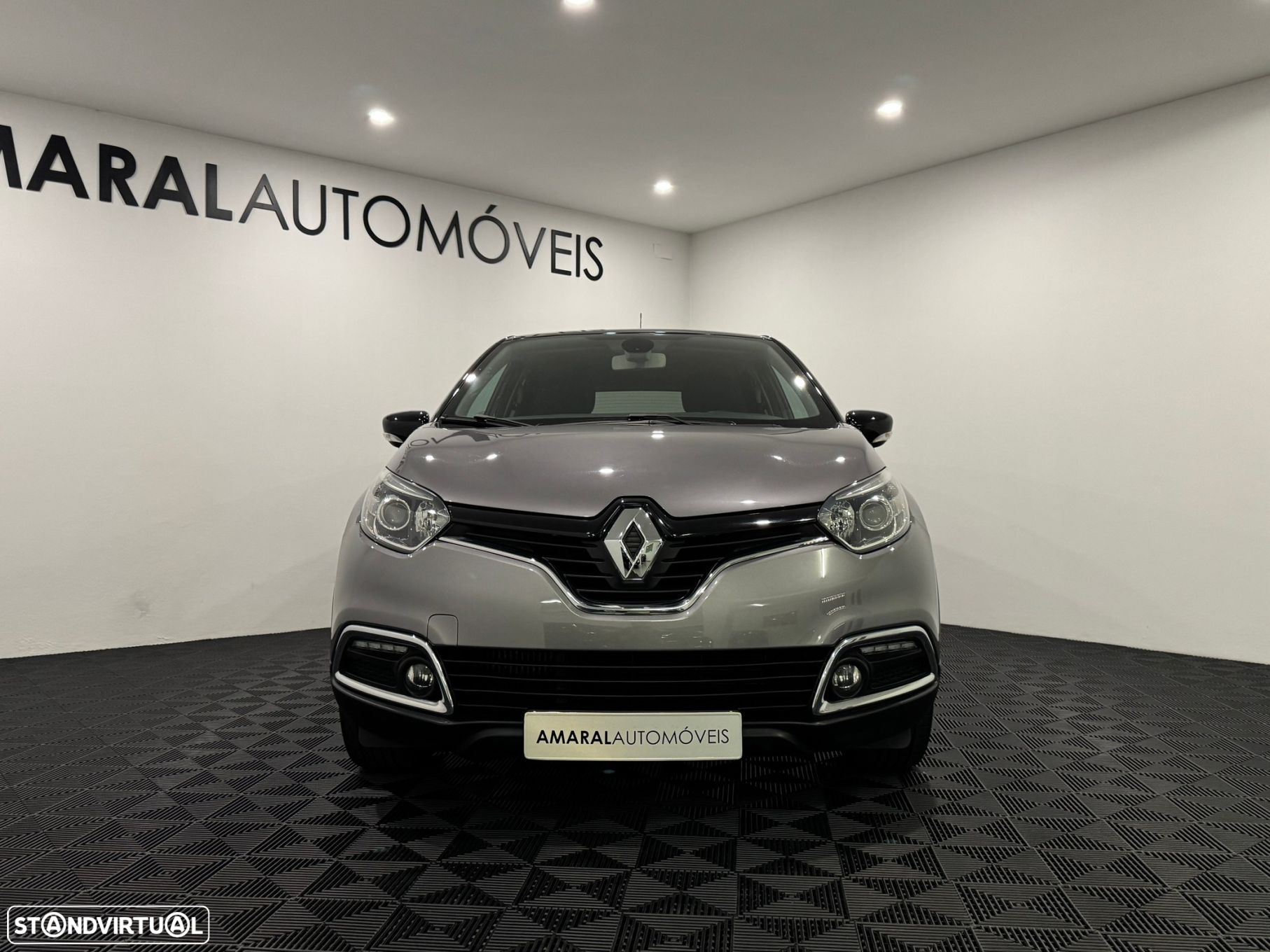 Renault Captur 0.9 TCE Exclusive - 3