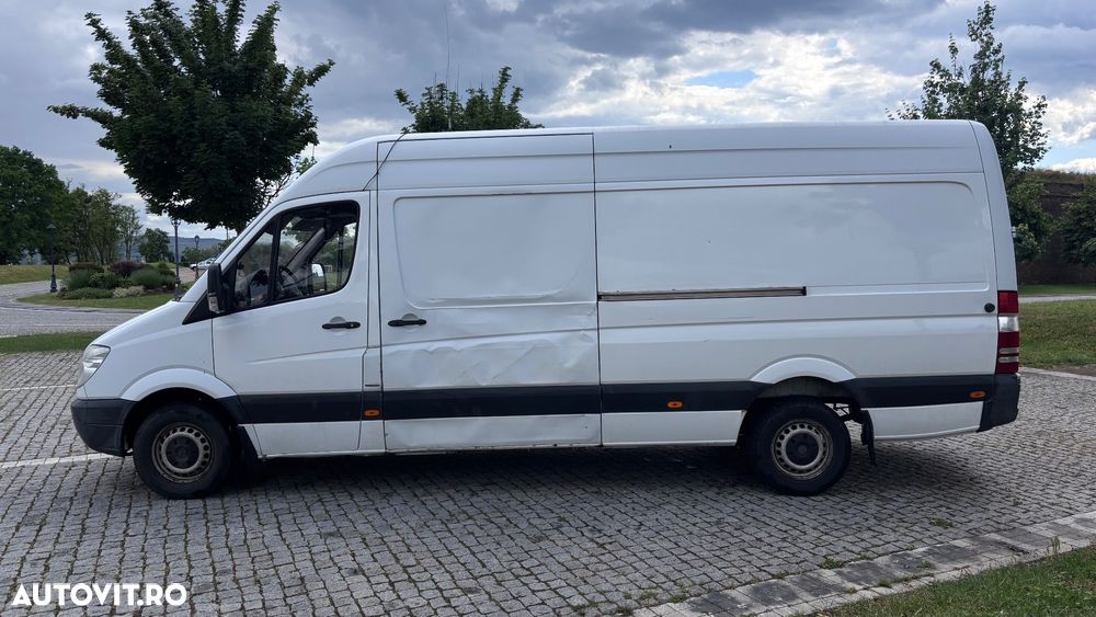 Mercedes-Benz Sprinter - 17