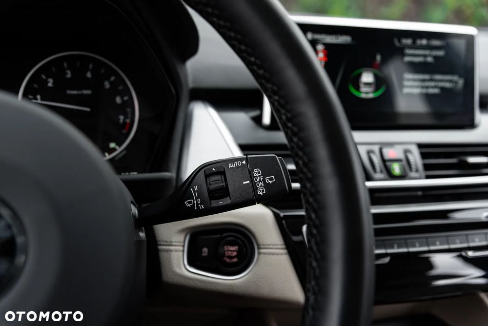 BMW Seria 2 220i GT M Sport - 25