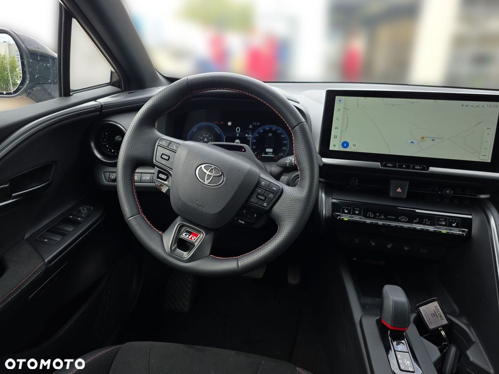 Toyota C-HR - 12