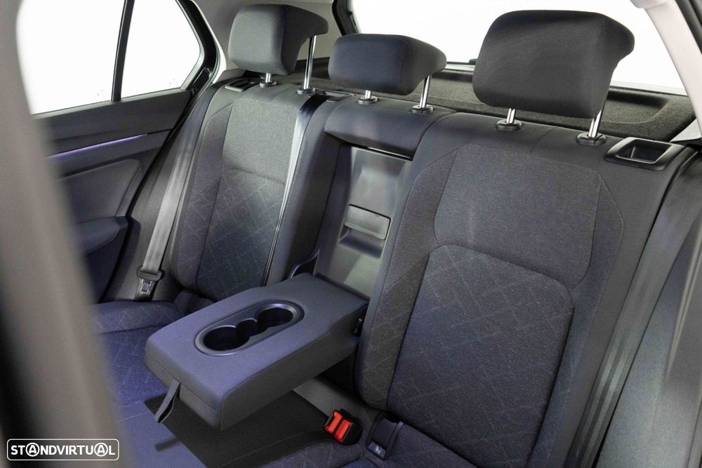 VW Golf 1.0 TSI Life - 9