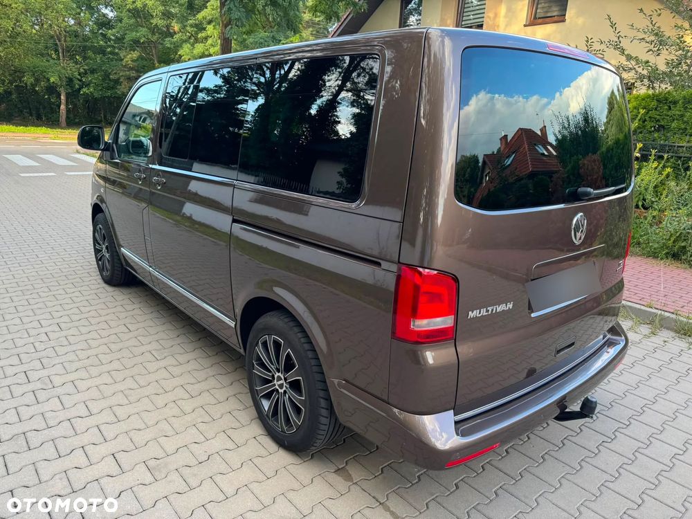 Volkswagen Multivan - 21