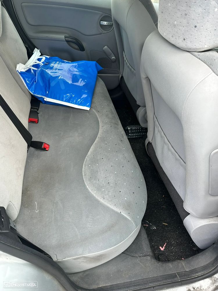 Citroën C3 1.1 SX - 25