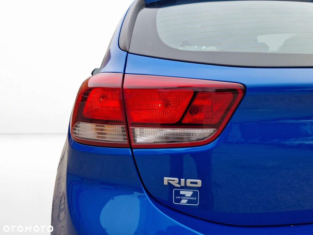 Kia Rio - 18