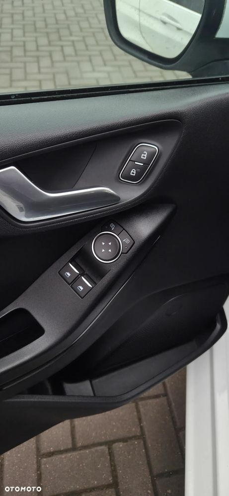 Ford Fiesta 1.1 S&S TREND - 22