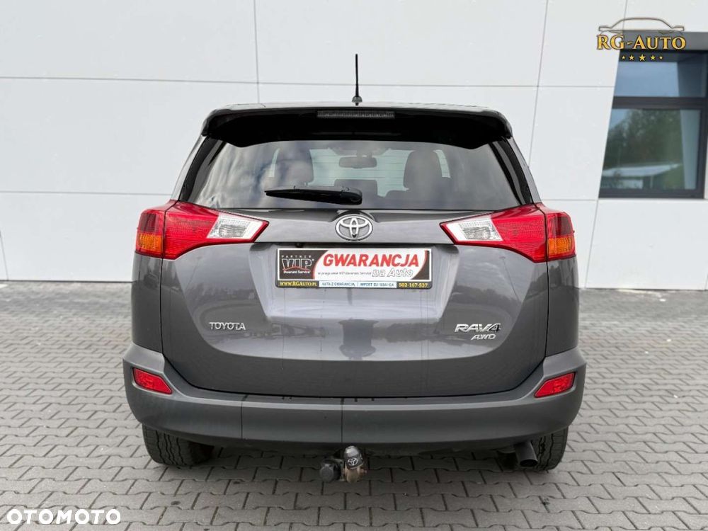 Toyota RAV4 - 11