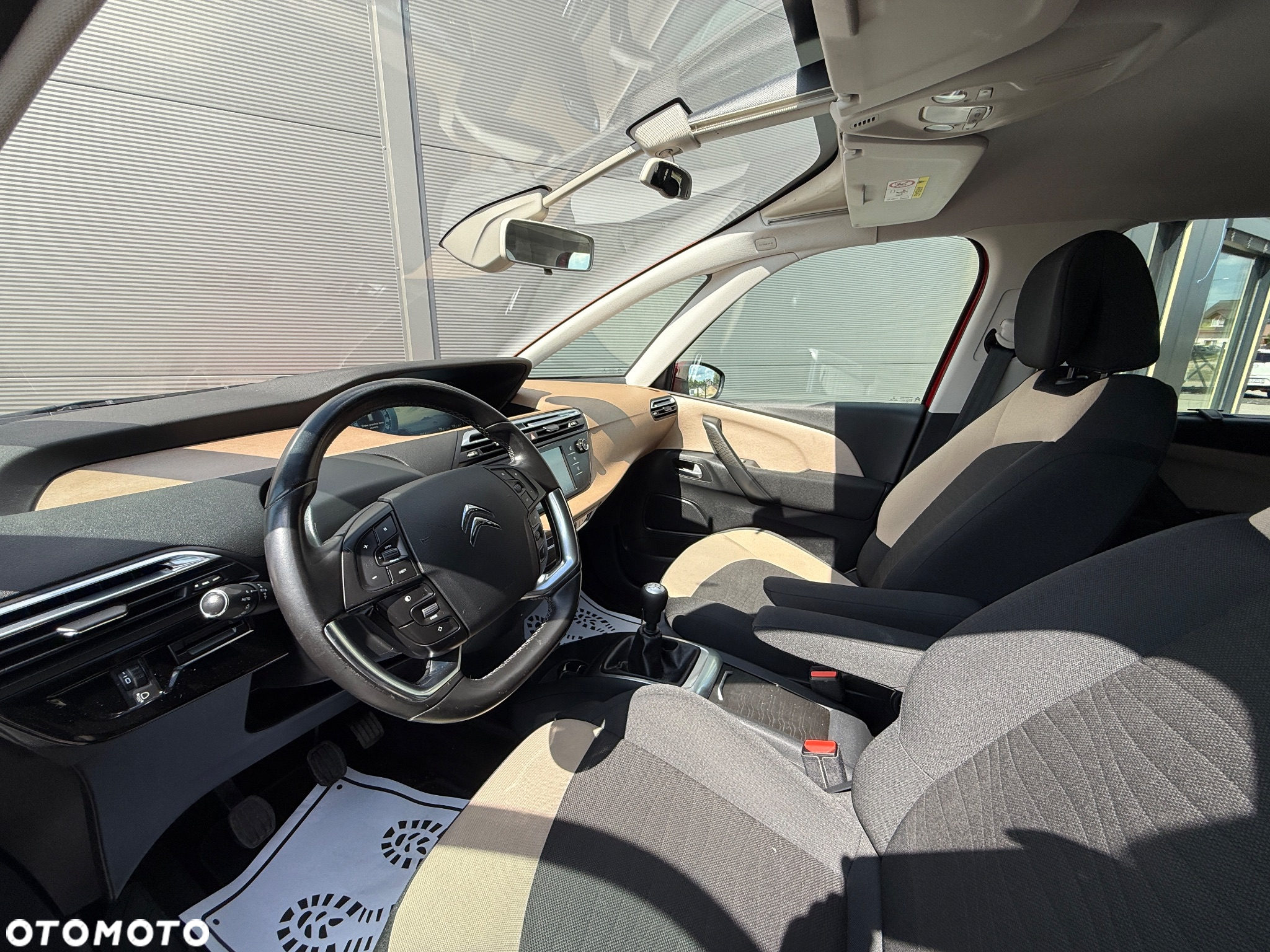 Citroën C4 Picasso 1.2 PureTech MoreLife - 5