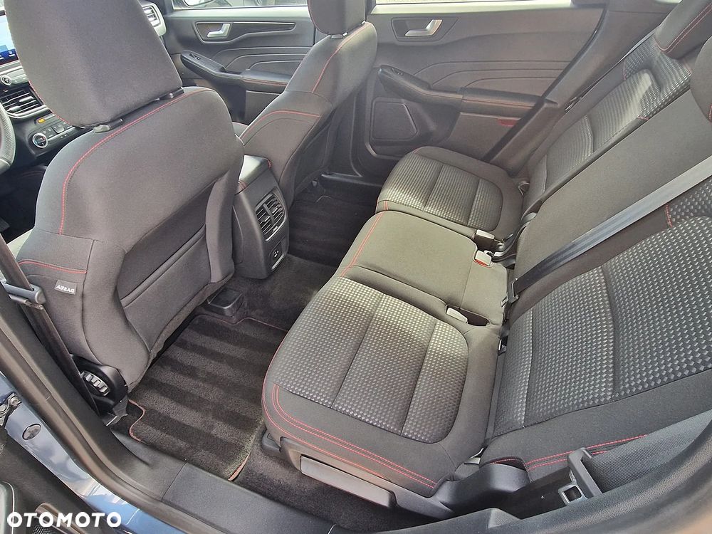 Ford Kuga 1.5 EcoBoost ST-LINE - 9