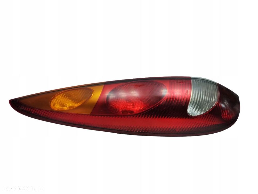 Nissan Almera Lampa Lewa Tył Tylna - 1