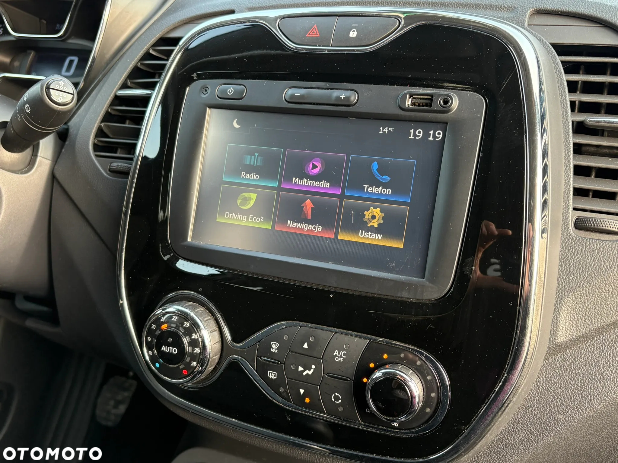 Renault Captur (ENERGY) TCe 90 INTENS - 15