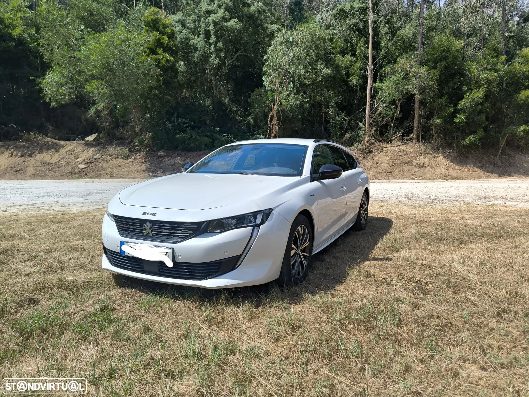 Peugeot 508 SW 1.6 Hybrid Allure e-EAT8 - 1