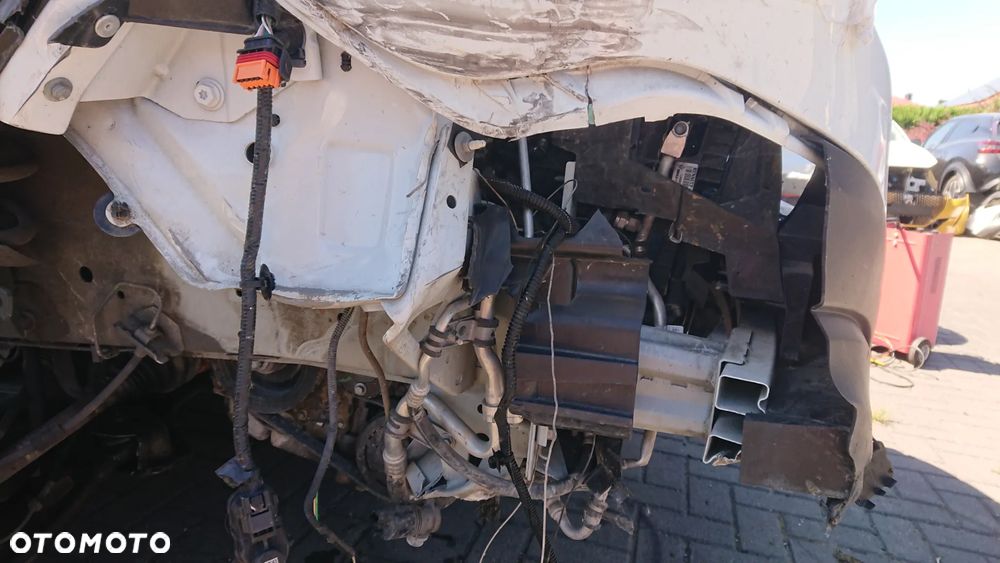 Renault Trafic - 2