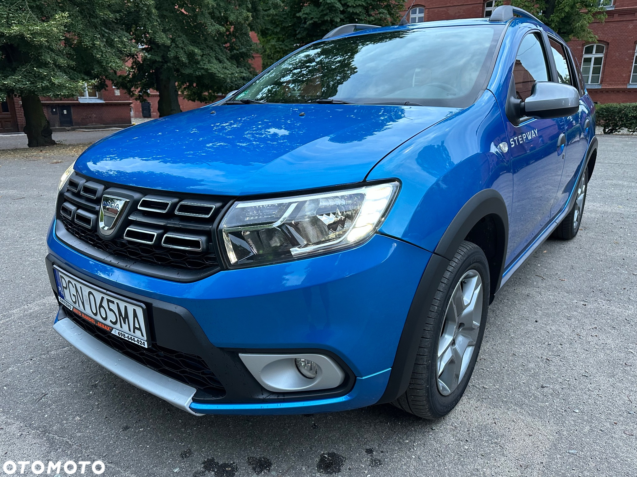 Dacia Logan MCV 0.9 TCe Stepway S&S - 23