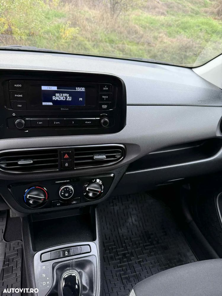 Hyundai i10 1.0 l 67 CP AMT Comfort+ - 10