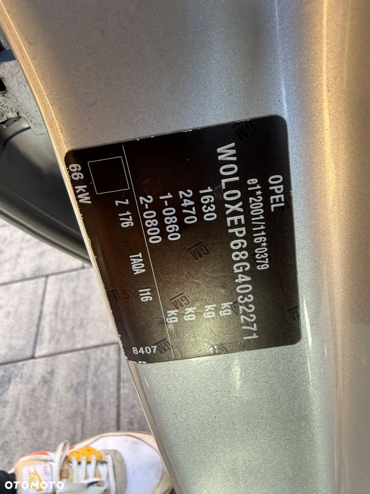 Opel Corsa 1.4 Cosmo - 29