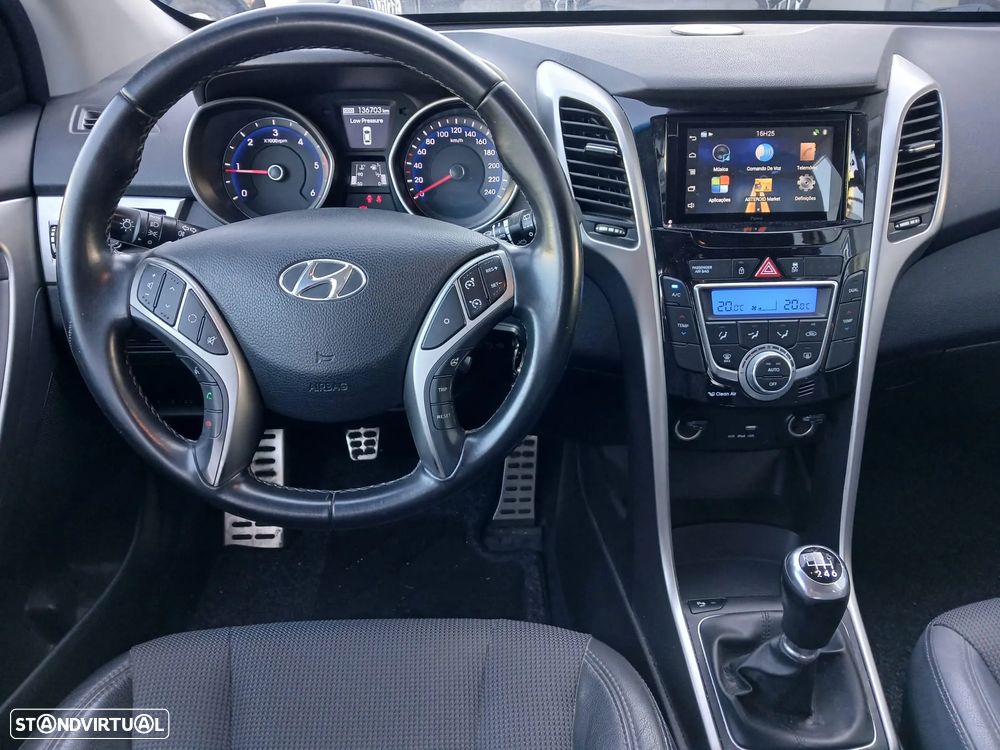 Hyundai i30 1.6 CRDI Blue Style - 6