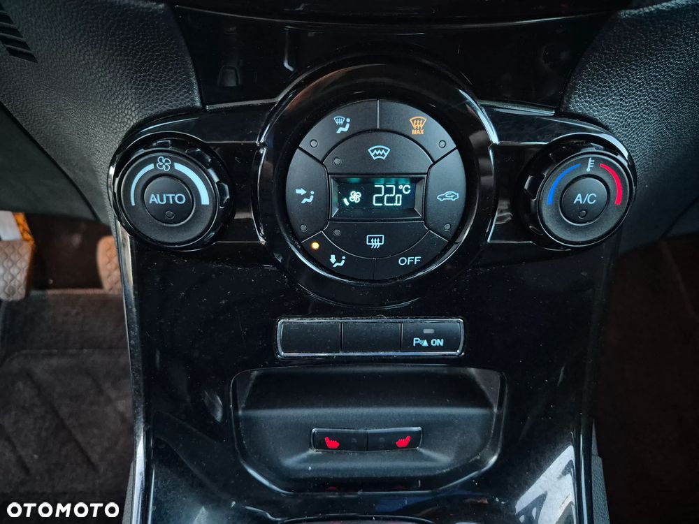 Ford Fiesta - 7
