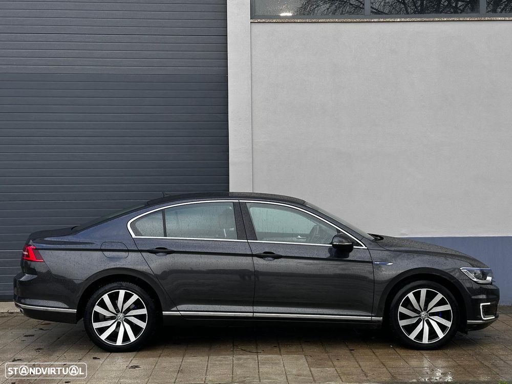 VW Passat - 6