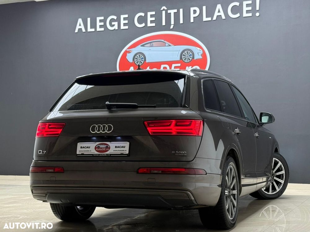 Audi Q7 - 4