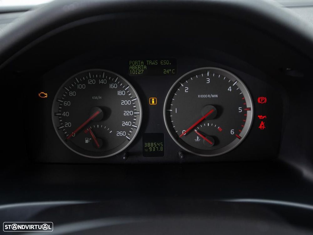 Volvo V50 — fotografia 17