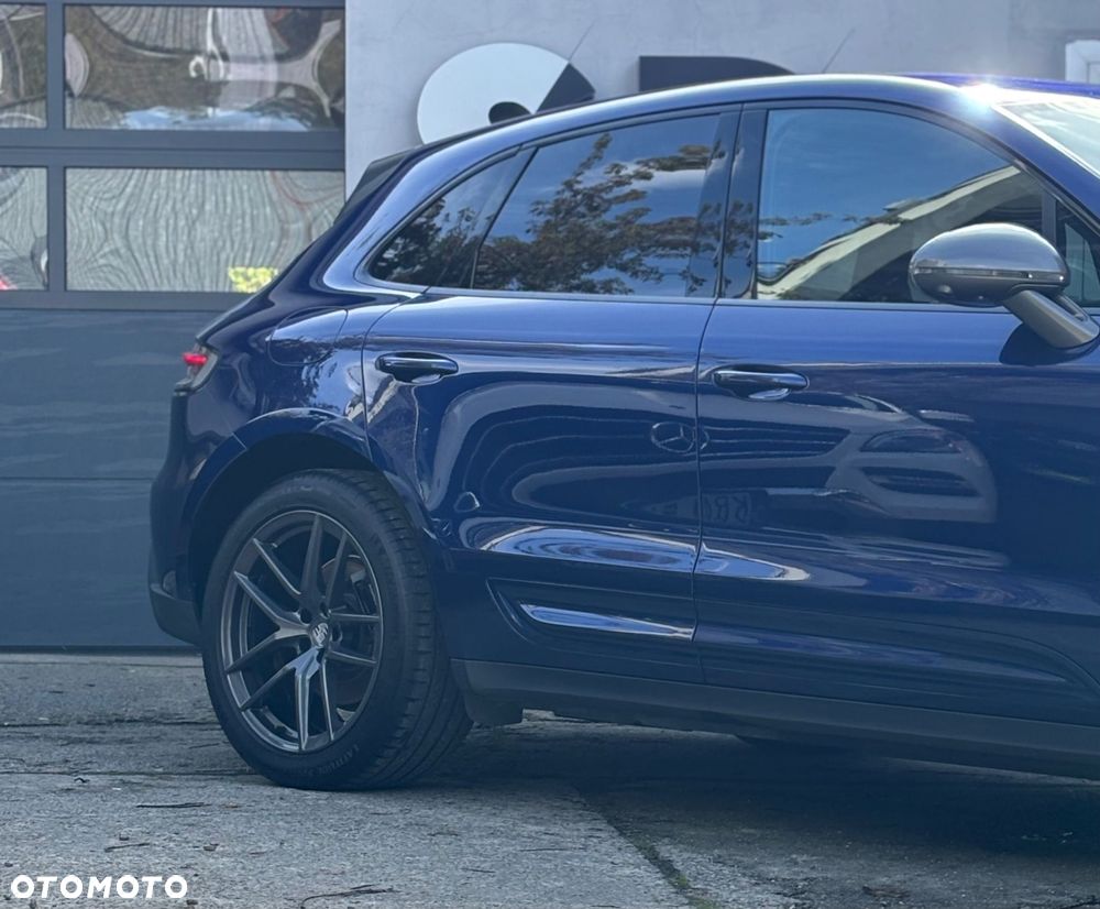 Porsche Macan T - 16