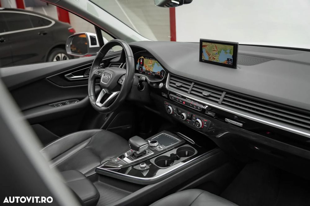 Audi Q7 - 6