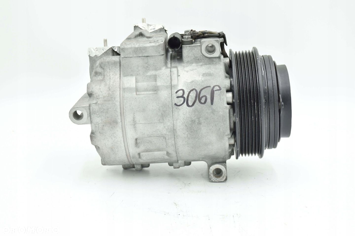 SPRĘŻARKA KLIMATYZACJI MERCEDES KLASA M W163 VITO W638 ML230 108 2.2 CDI - 4