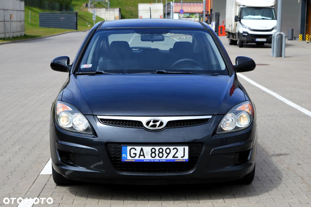 Hyundai i30 1.4 Classic + - 34