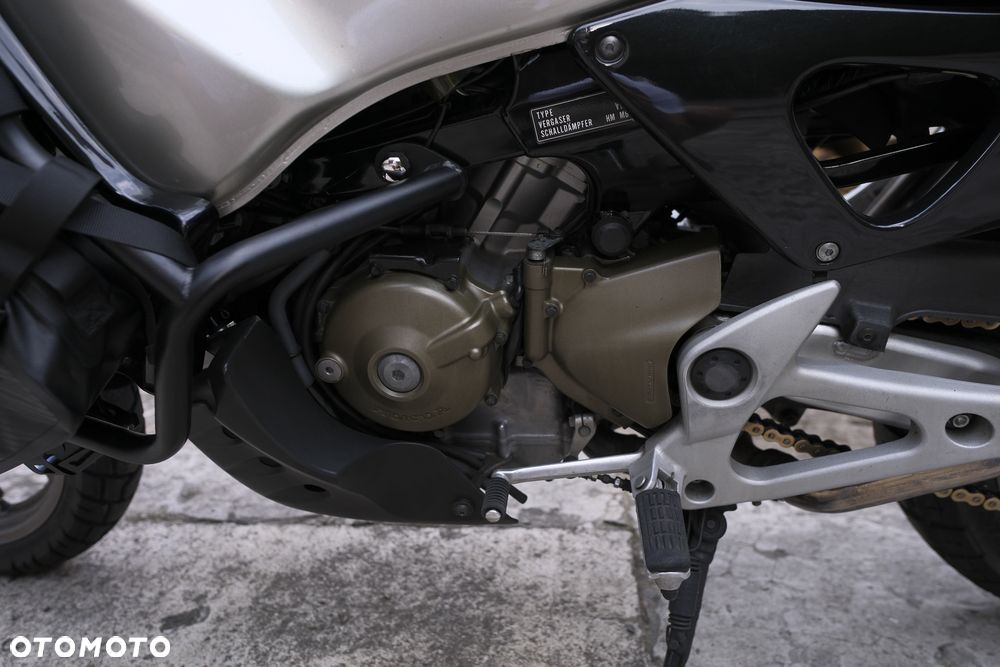 Honda Varadero - 10