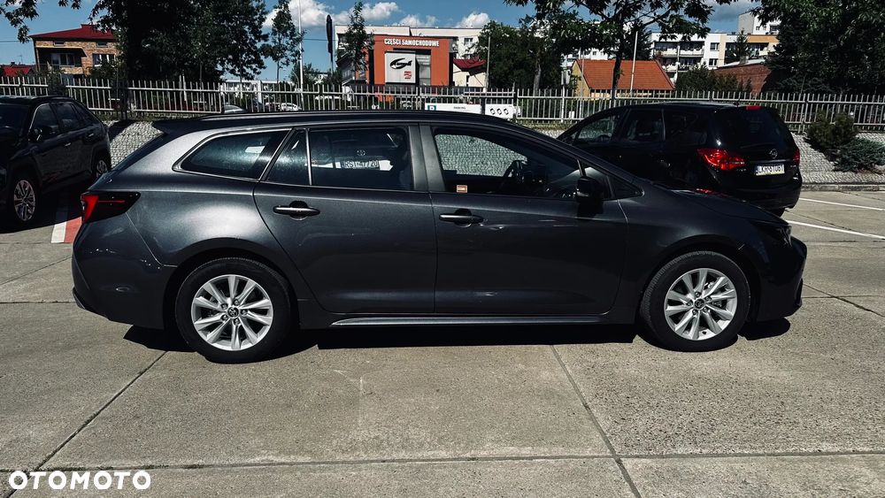 Toyota Corolla - 9