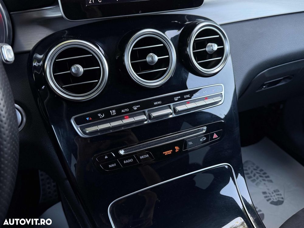 Mercedes-Benz GLC Coupe 250 d 4Matic 9G-TRONIC AMG Line - 18