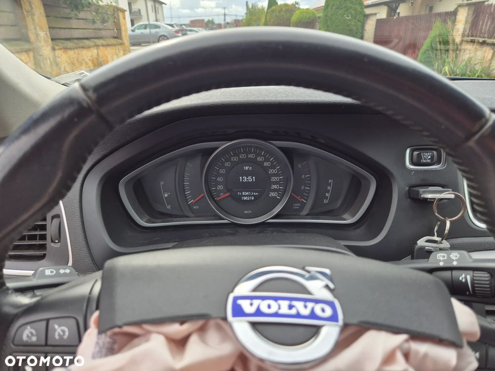 Volvo V40 D2 Geartronic Momentum - 7