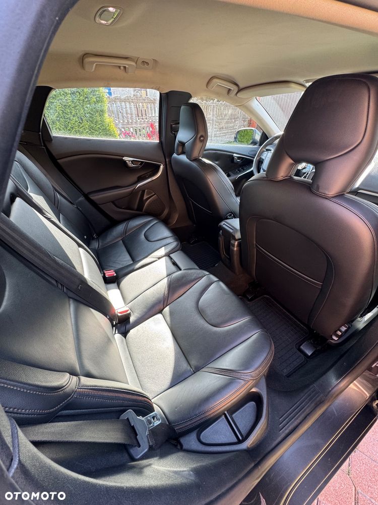 Volvo V40 D2 Base - 6