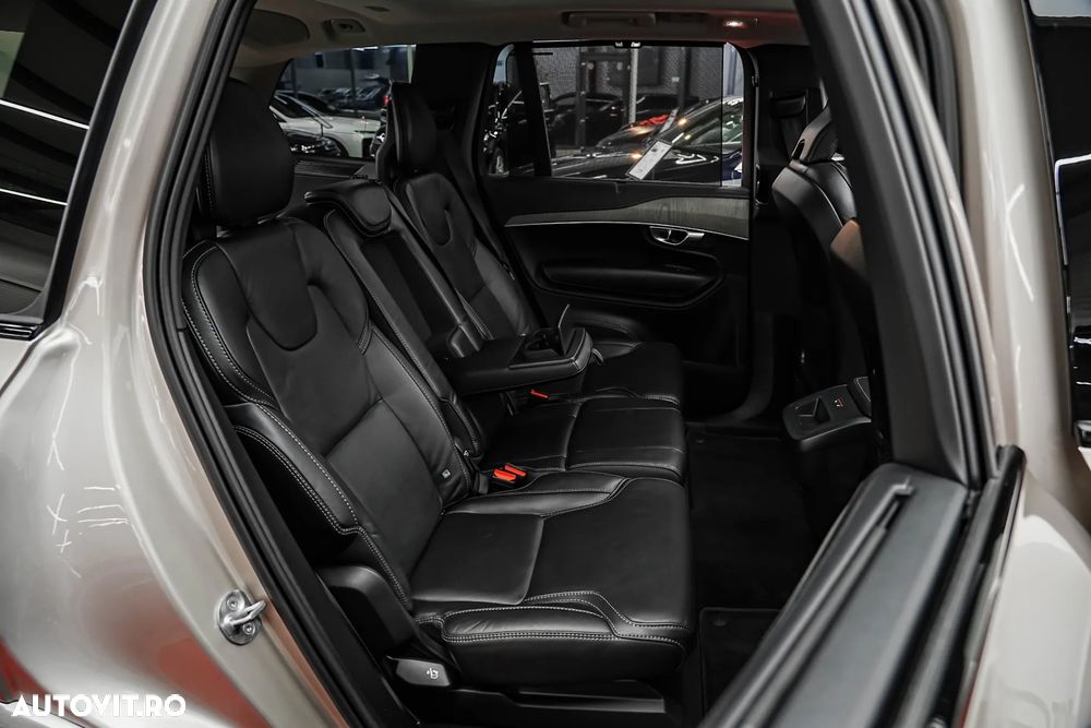 Volvo XC 90 B5 D AWD Ultimate Dark - 10