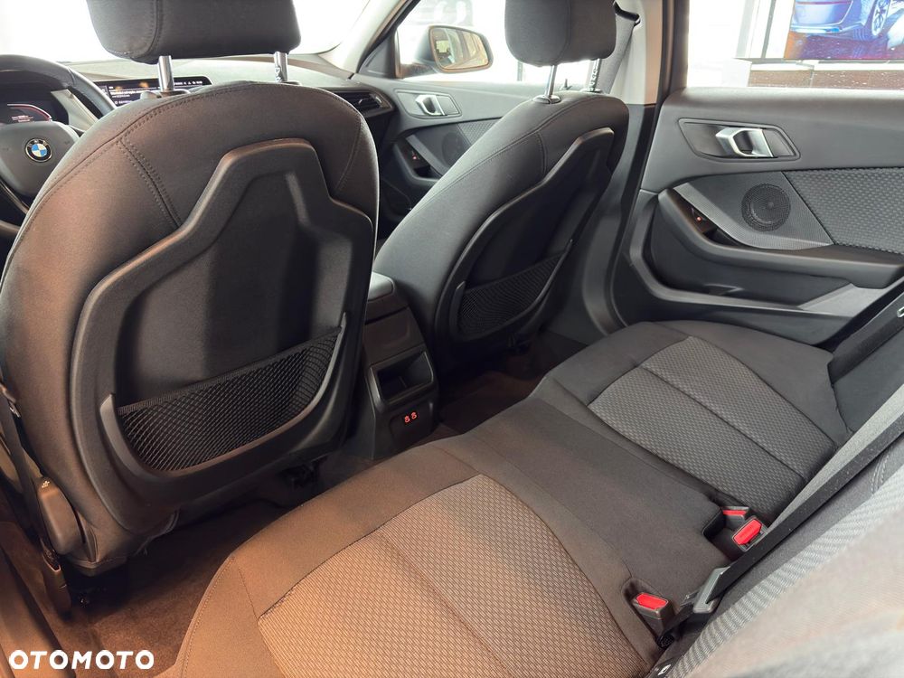 BMW Seria 1 118i Advantage - 15