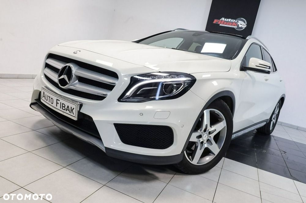 Mercedes-Benz GLA 200 7G-DCT AMG Line - 4