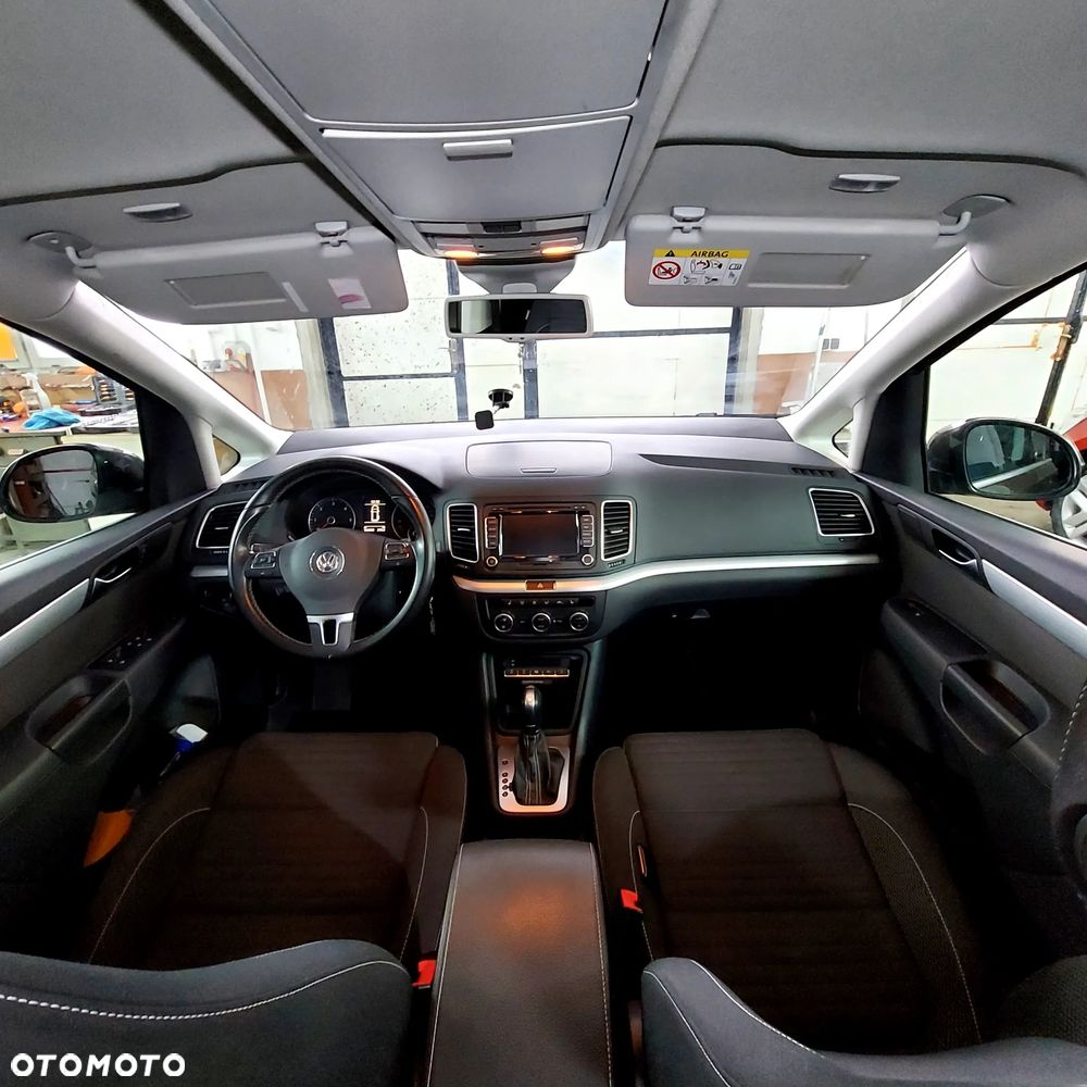 Volkswagen Sharan 2.0 TDI 4Mot Comfortline DSG - 23
