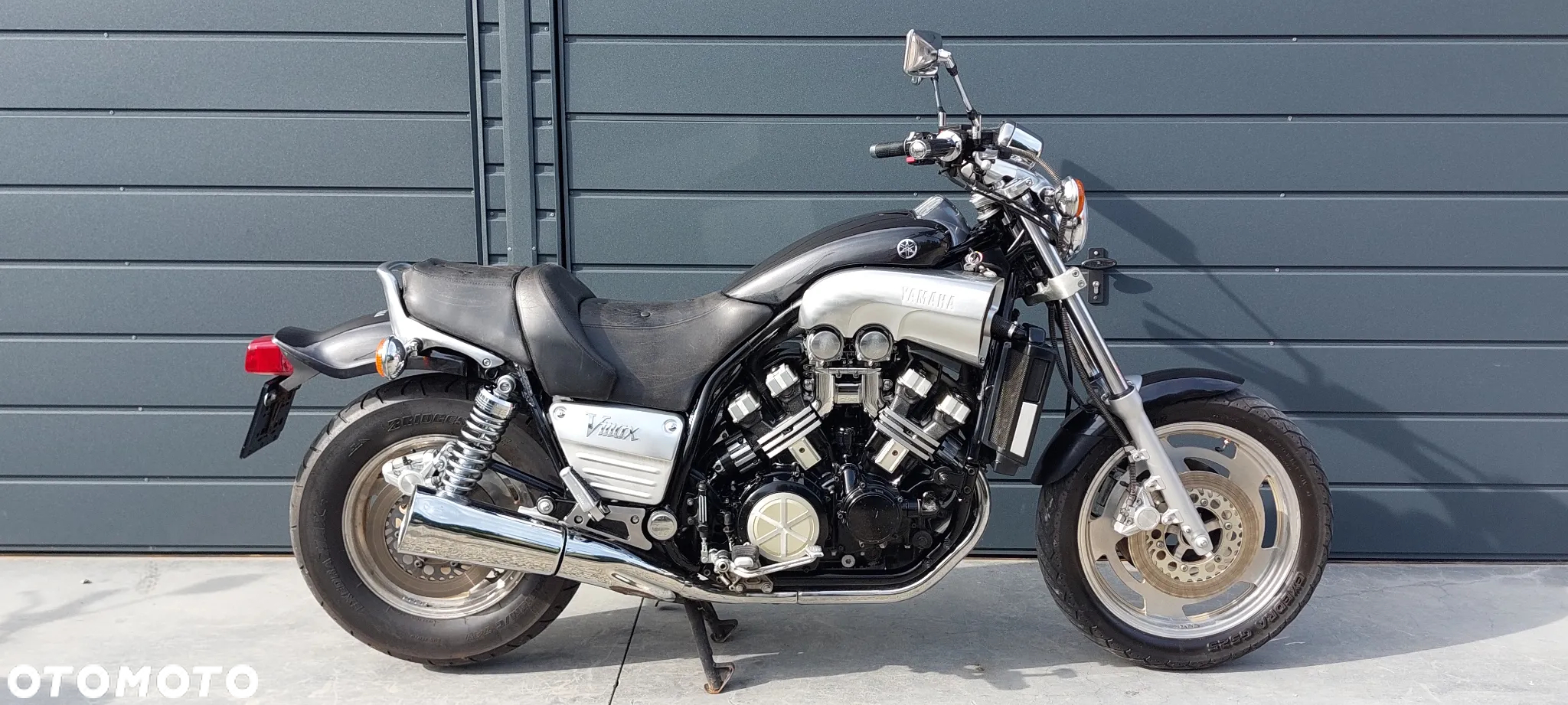 Yamaha V-MAX - 22