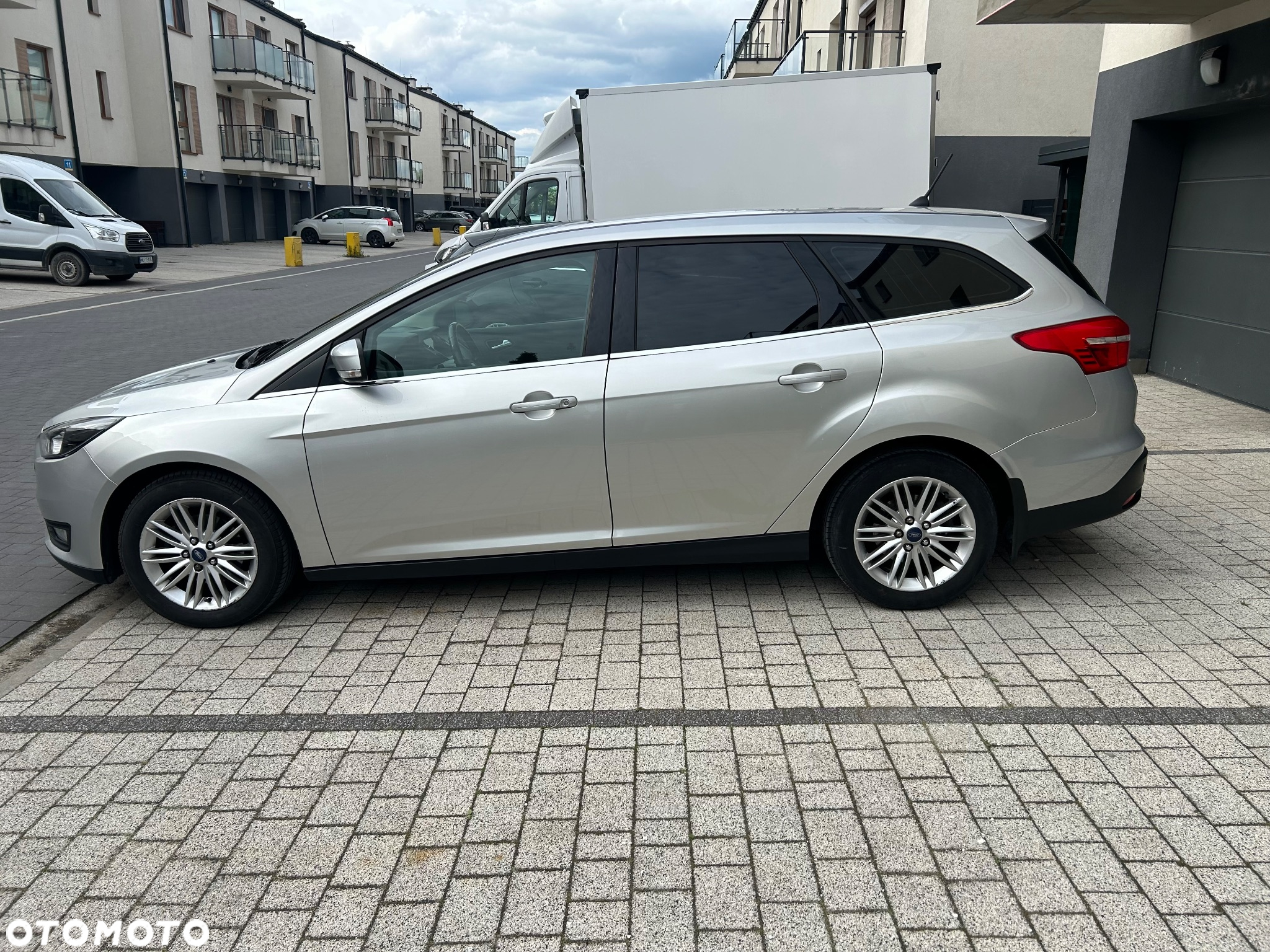 Ford Focus 1.5 TDCi SYNC Edition - 4